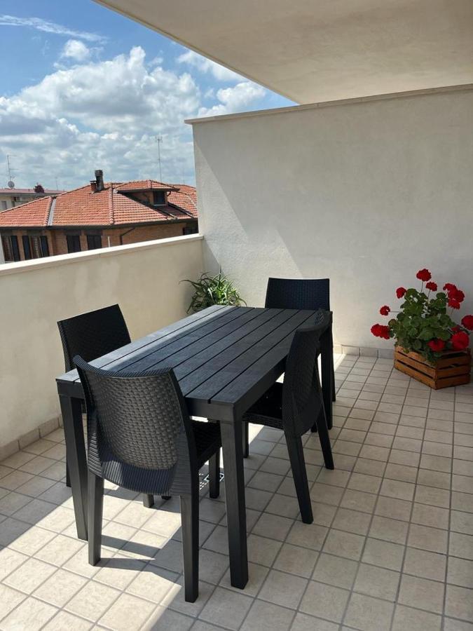 Hogar Mami Apartment Rimini Luaran gambar